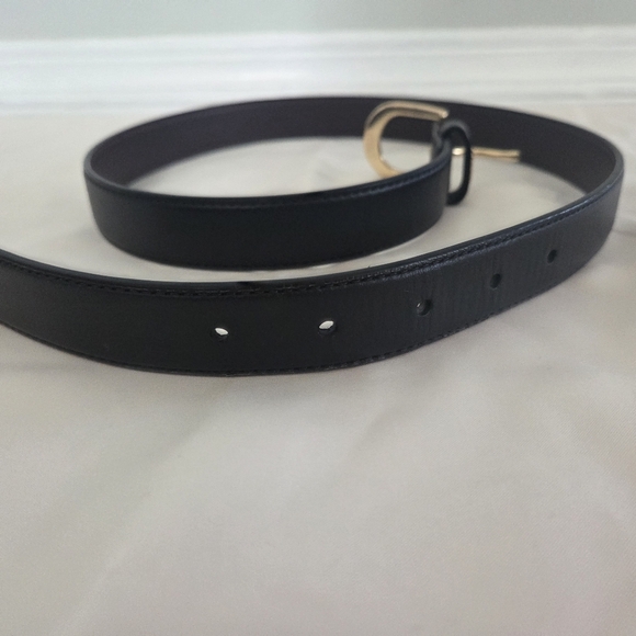 Coach Black Leather Belt with Gold-Tone Buckle - Picture 5 of 9